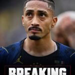 Raphinha has suffered a muscle injury